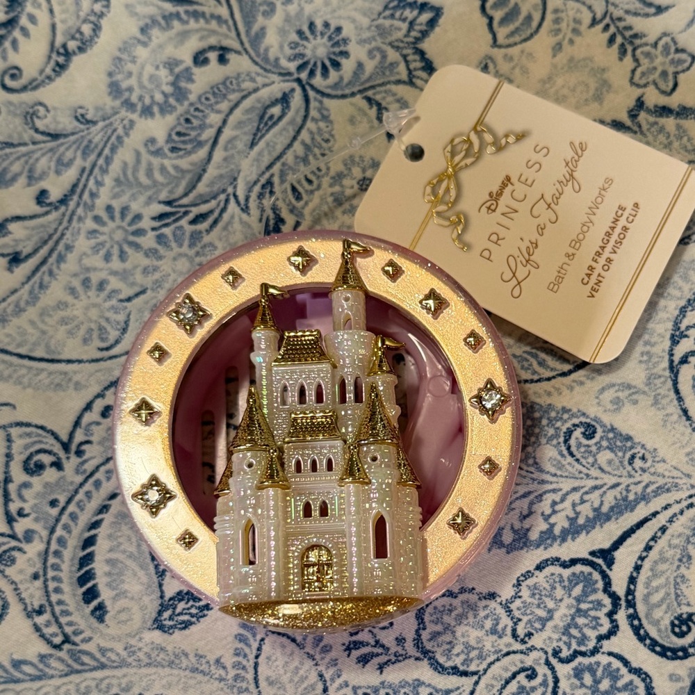 Bath & Body Works Disney Princess Castle Car Fragrance Holder